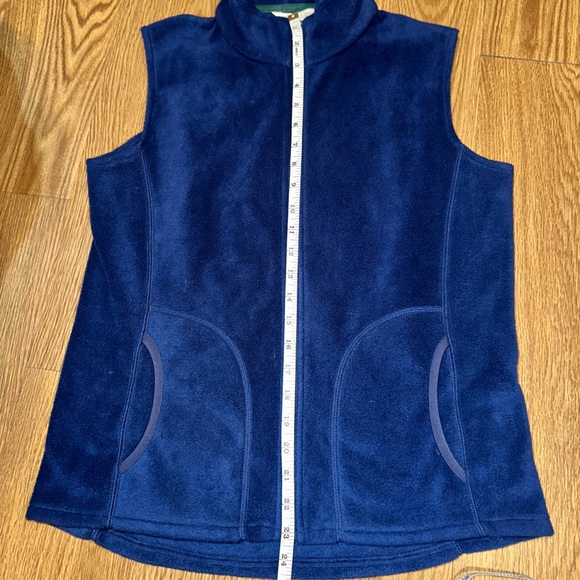 Deep Blue Woolrich Fleece Vest - Picture 5 of 5